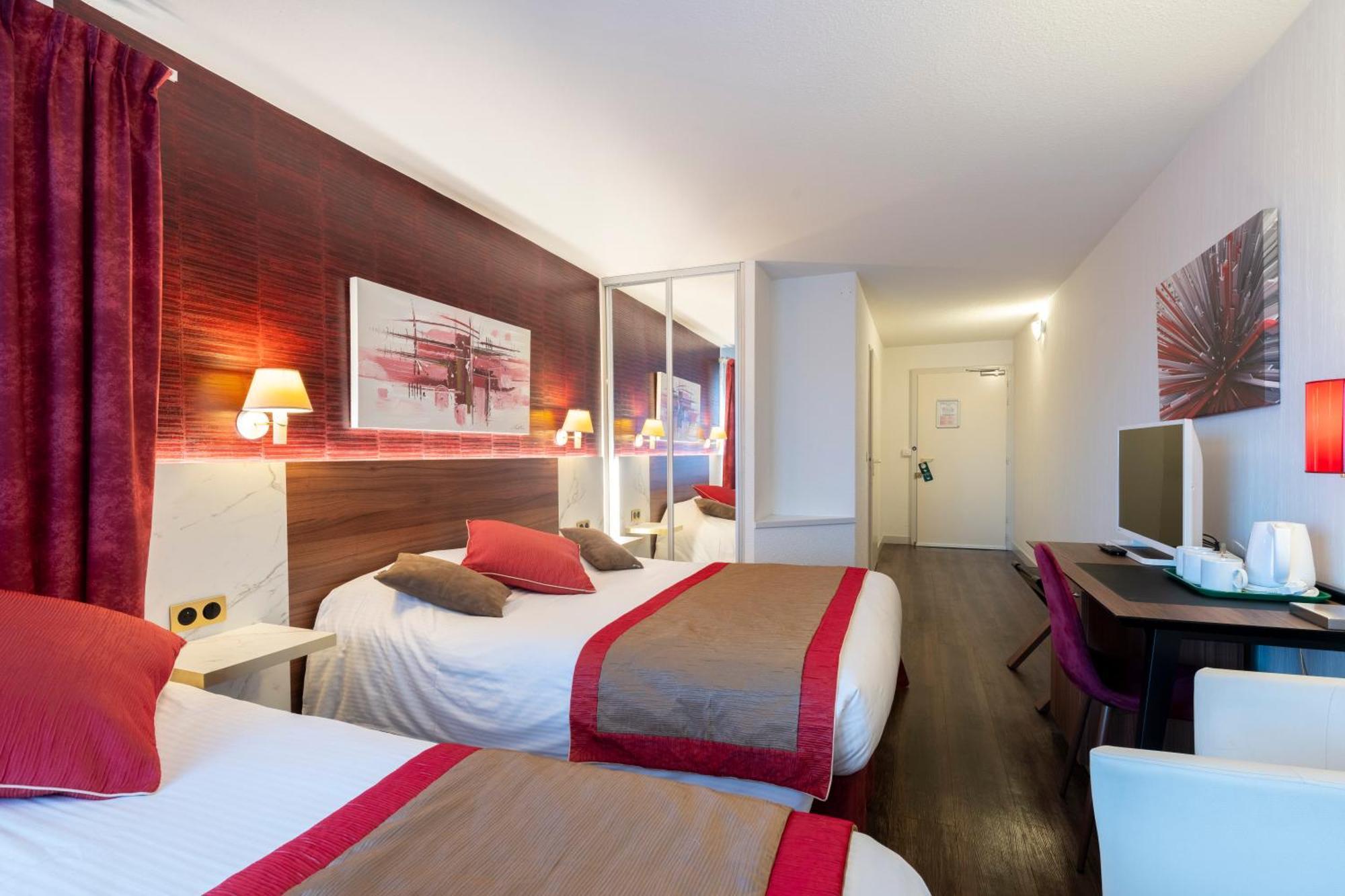 Logis Hotel Arc En Ciel โทนง-เลส์-แบงส์ ห้อง รูปภาพ